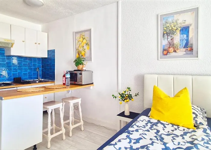 Lemon Beach Tenerife Holiday Apartment Las Americas